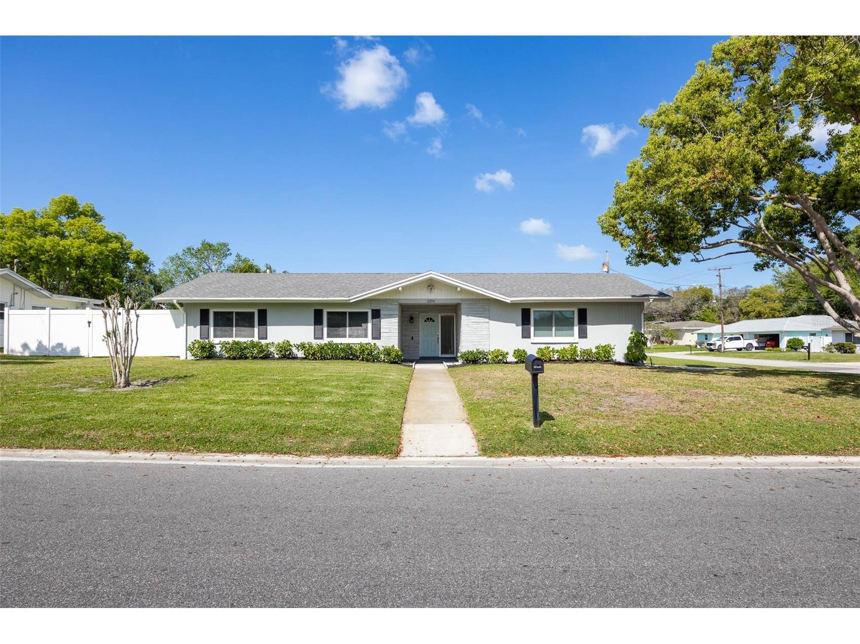 2396 Mangrum Dr Dunedin FL 34698 TB8493930 image1