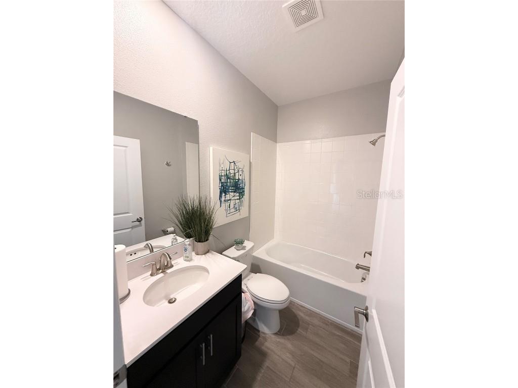 2396 Volunteer Avenue Kissimmee FL 34744 O6341462 image17