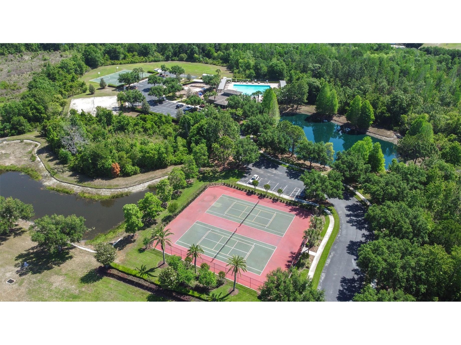 2397 Gwynhurst Boulevard Wesley Chapel FL 33543 TB8497747 image61