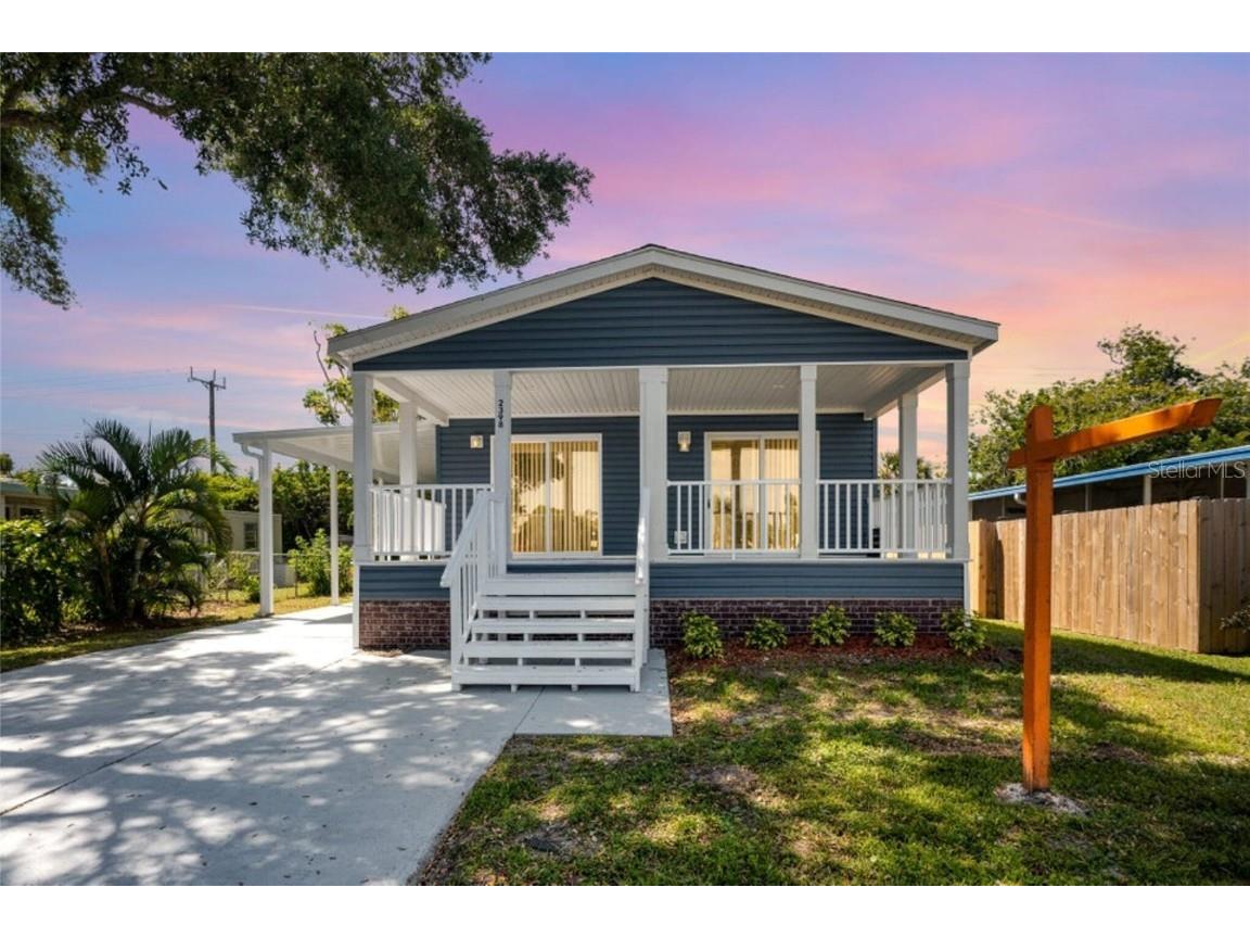 2398 Royal Palm Drive NE Palm Bay FL 32905 O6247424 image1