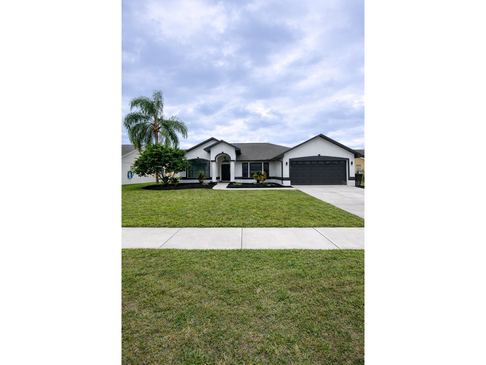2398 Sweetwater Boulevard Saint Cloud FL 34772 O6398152 image1