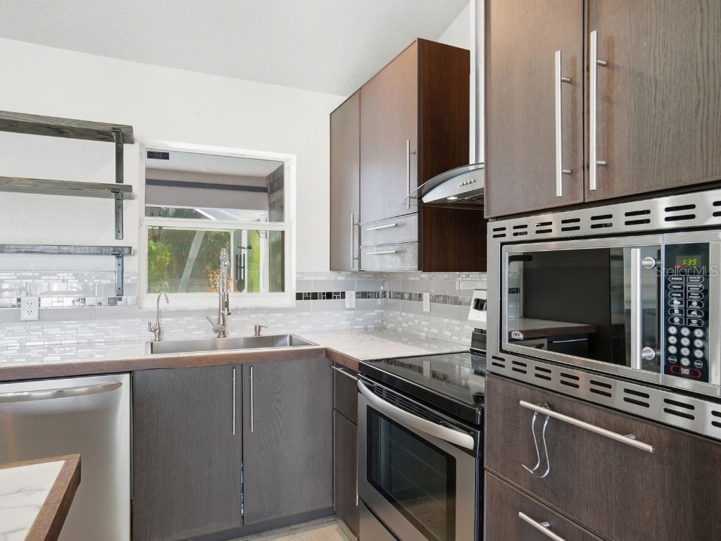 2398 Yalta Terrace North Port FL 34286 C7516980 image11