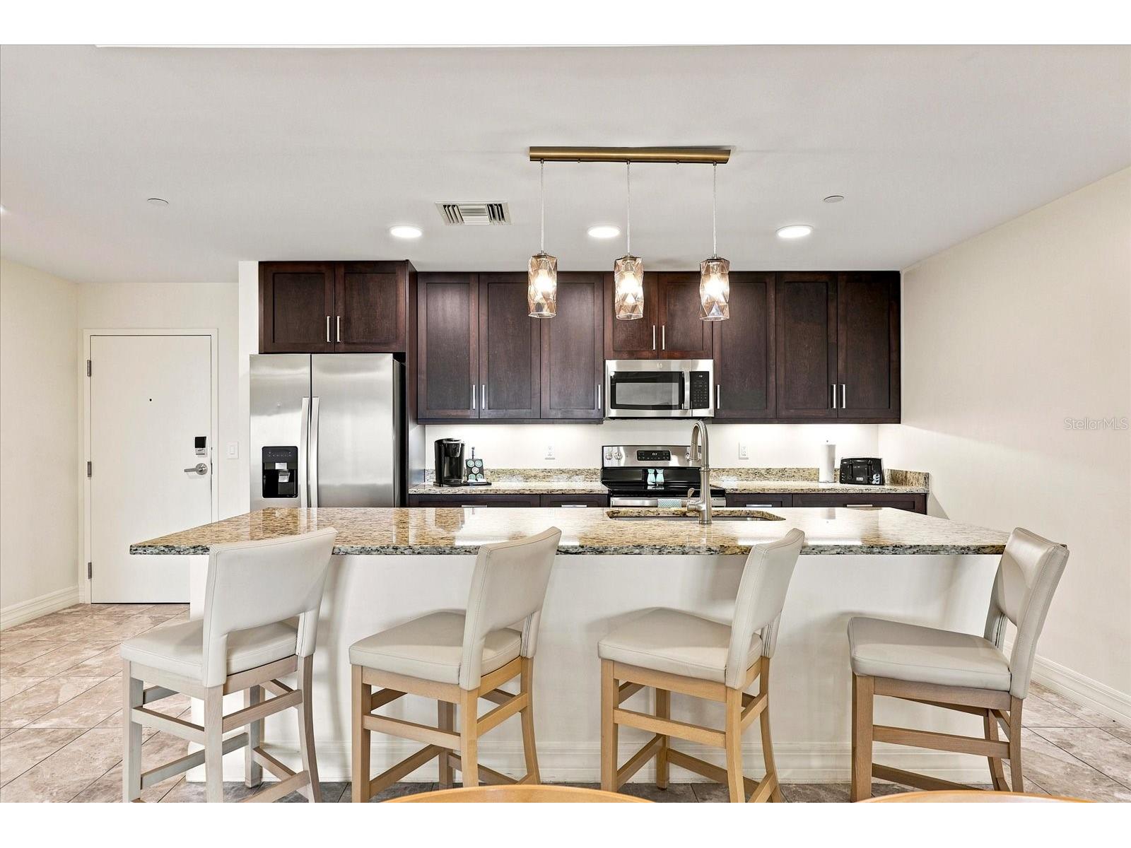 24 Avalon Street #405 Clearwater Beach FL 33767 TB8526605 image11