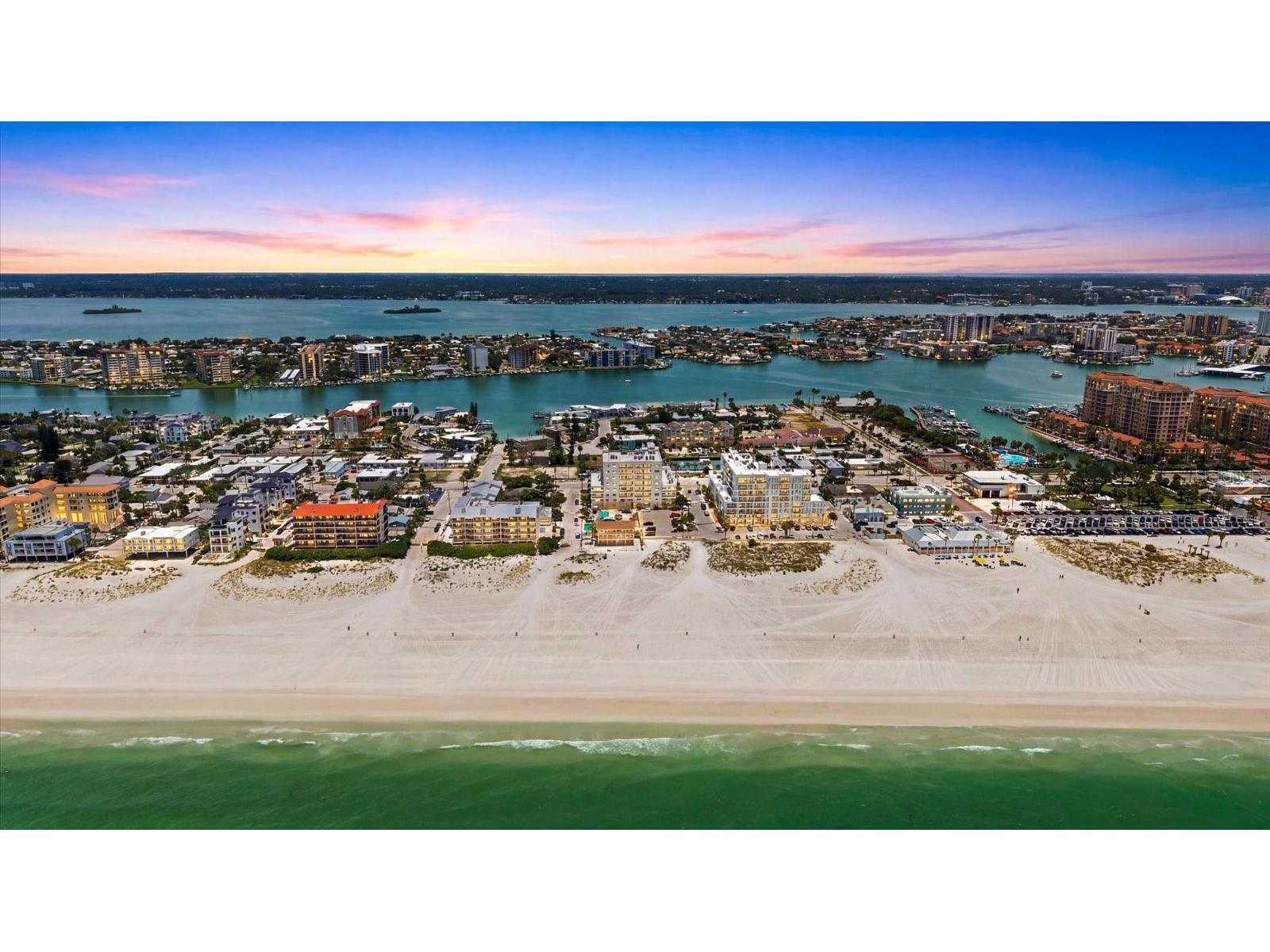 24 Avalon Street #405 Clearwater Beach FL 33767 TB8526605 image34