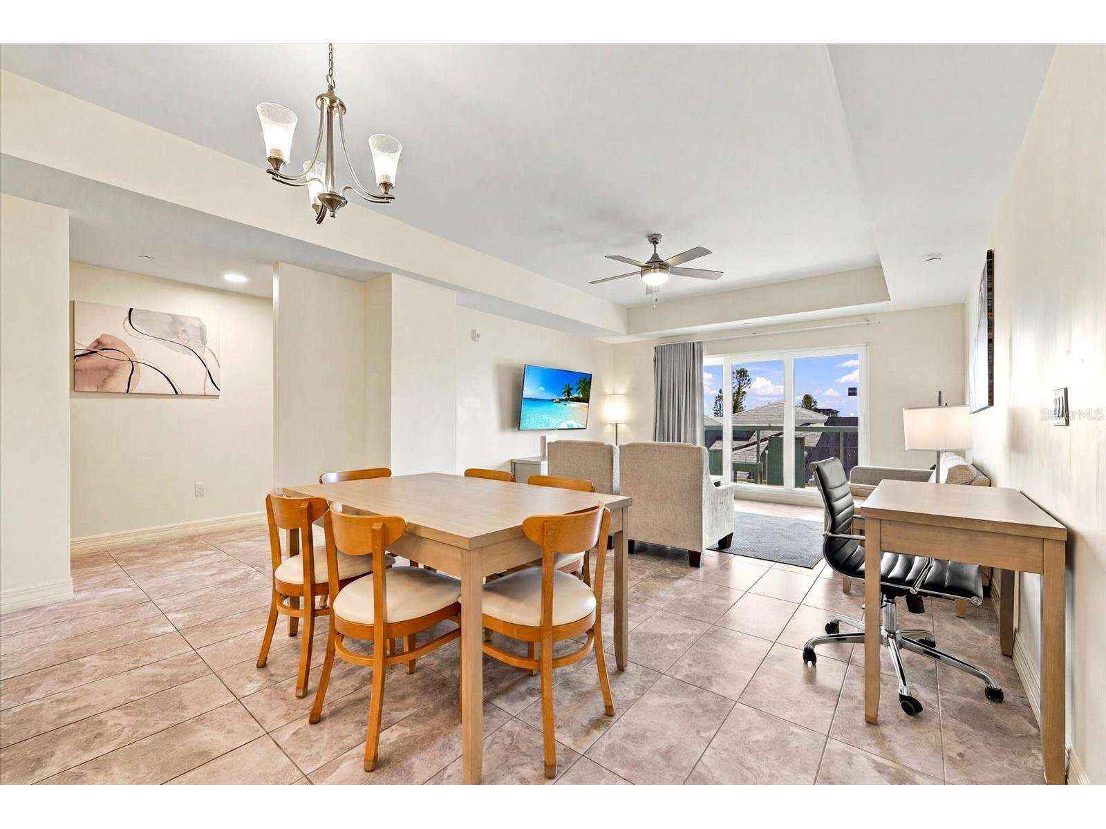 24 Avalon Street #405 Clearwater Beach FL 33767 TB8526605 image4