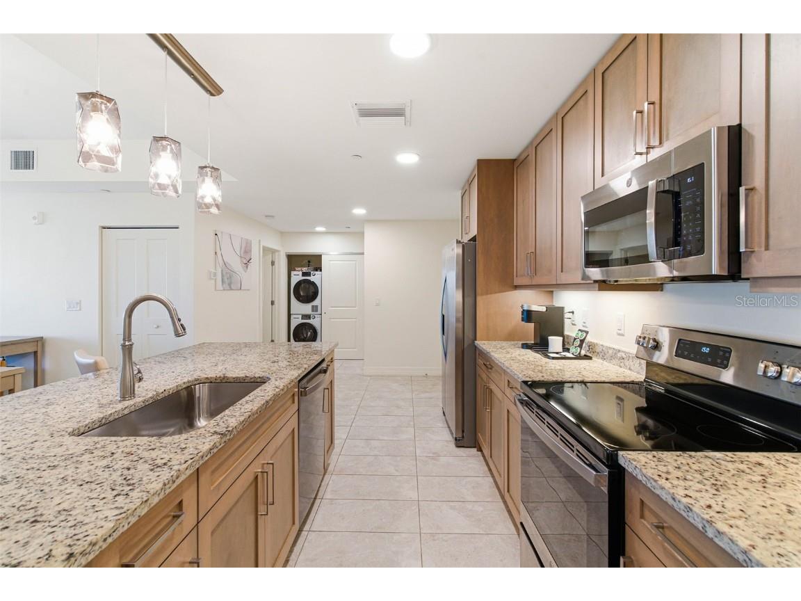 24 Avalon Street #802 Clearwater FL 33767 TB8462383 image6