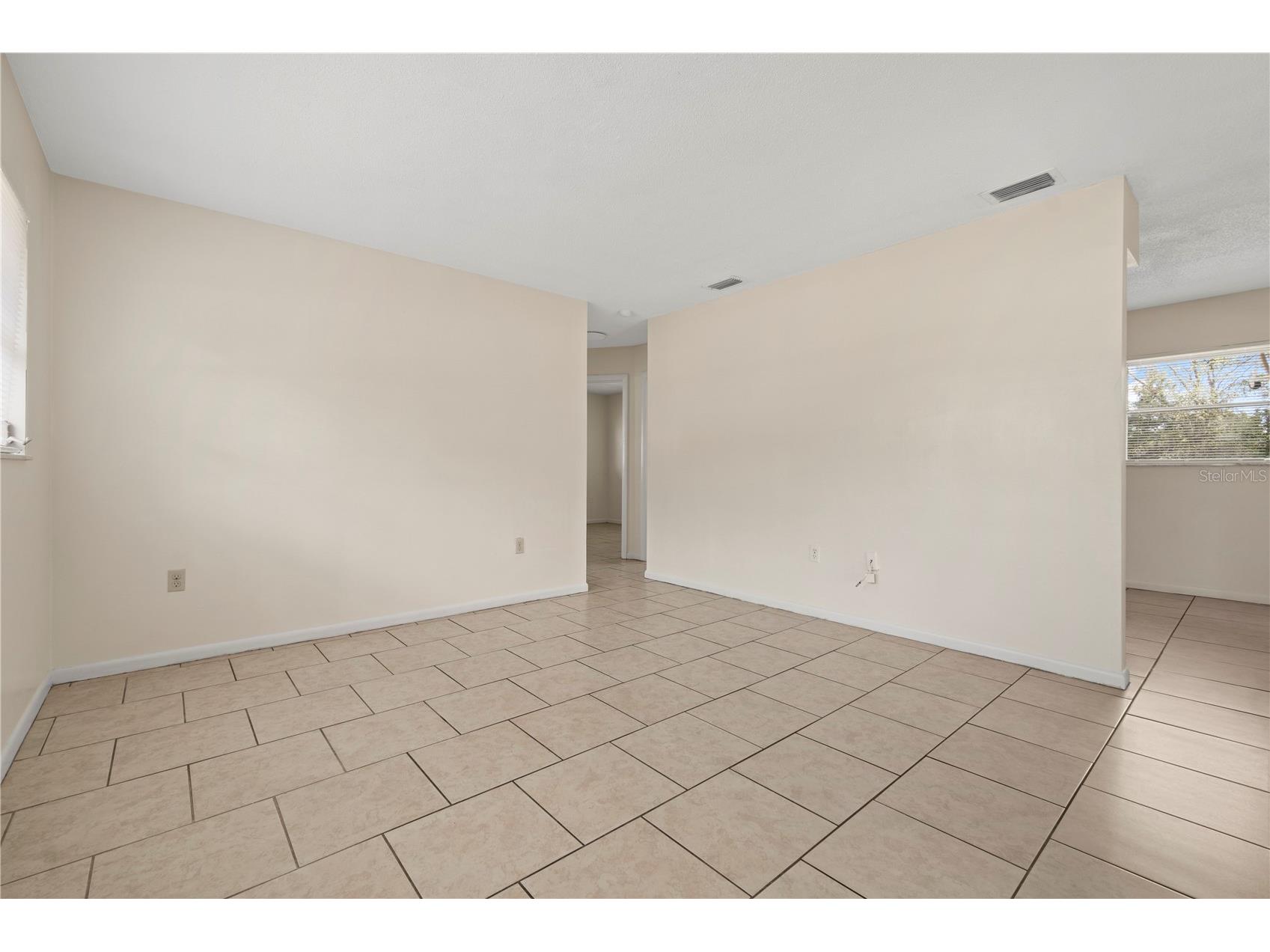 24 Bahia Loop Ocala FL 34472 OM721039 image4