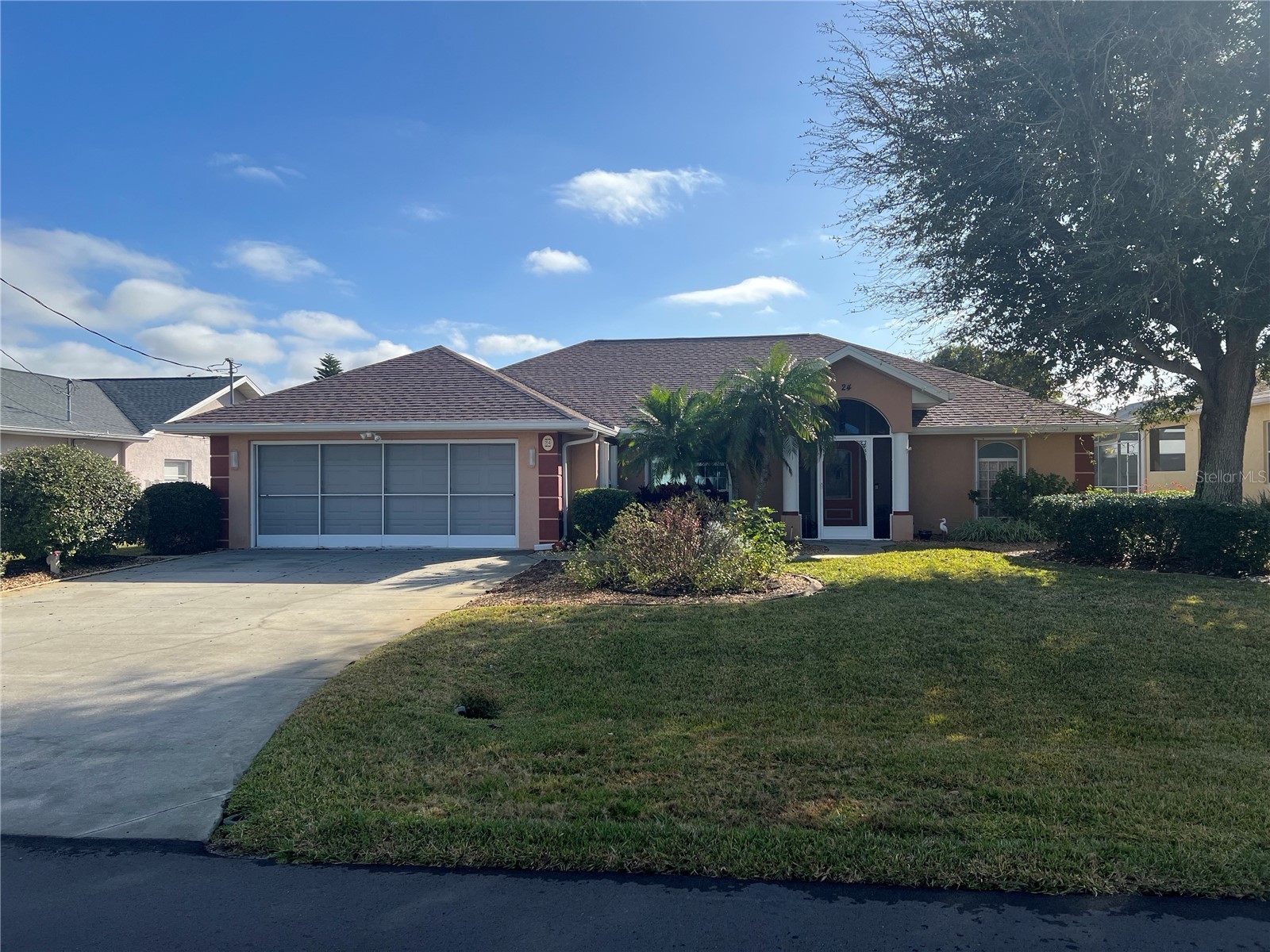 24 Broadmoor Lane Rotonda West FL 33947 D6145812 image1