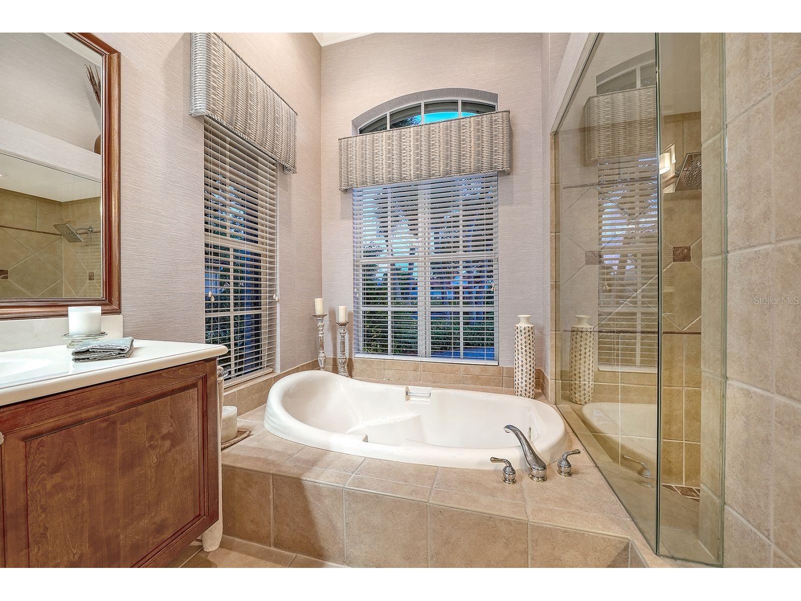 24 Grand Palms Boulevard Englewood FL 34223 - BOCA ROYALE N6145127 image37