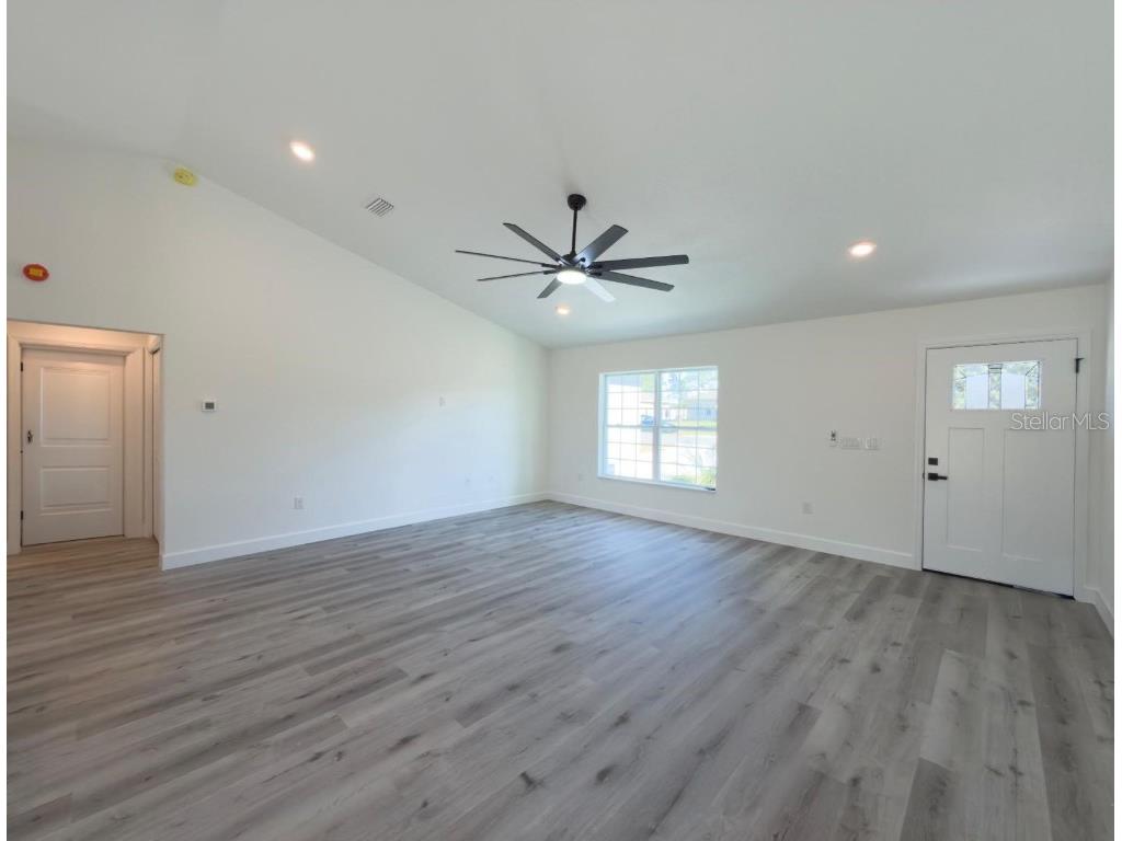 24 Locust Loop Pass Ocala FL 34472 OM713906 image3