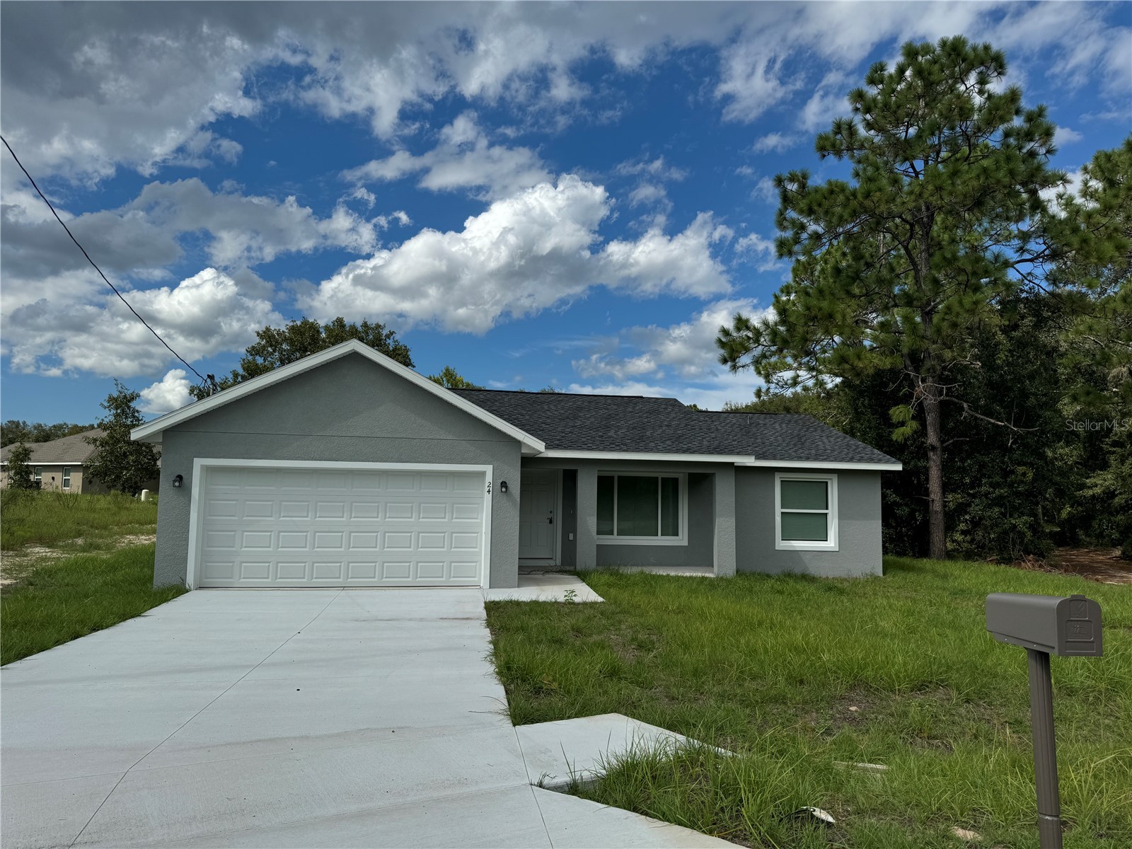 24 Malauka Loop Place Ocklawaha FL 32179 O6379628 image1