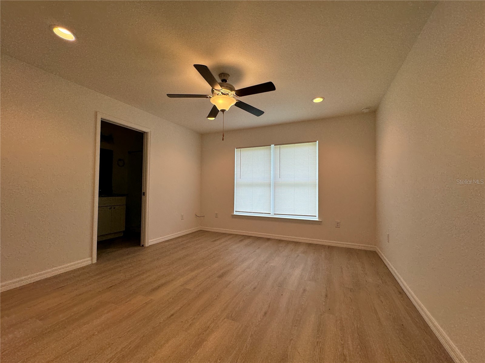 24 Malauka Loop Place Ocklawaha FL 32179 O6379628 image11
