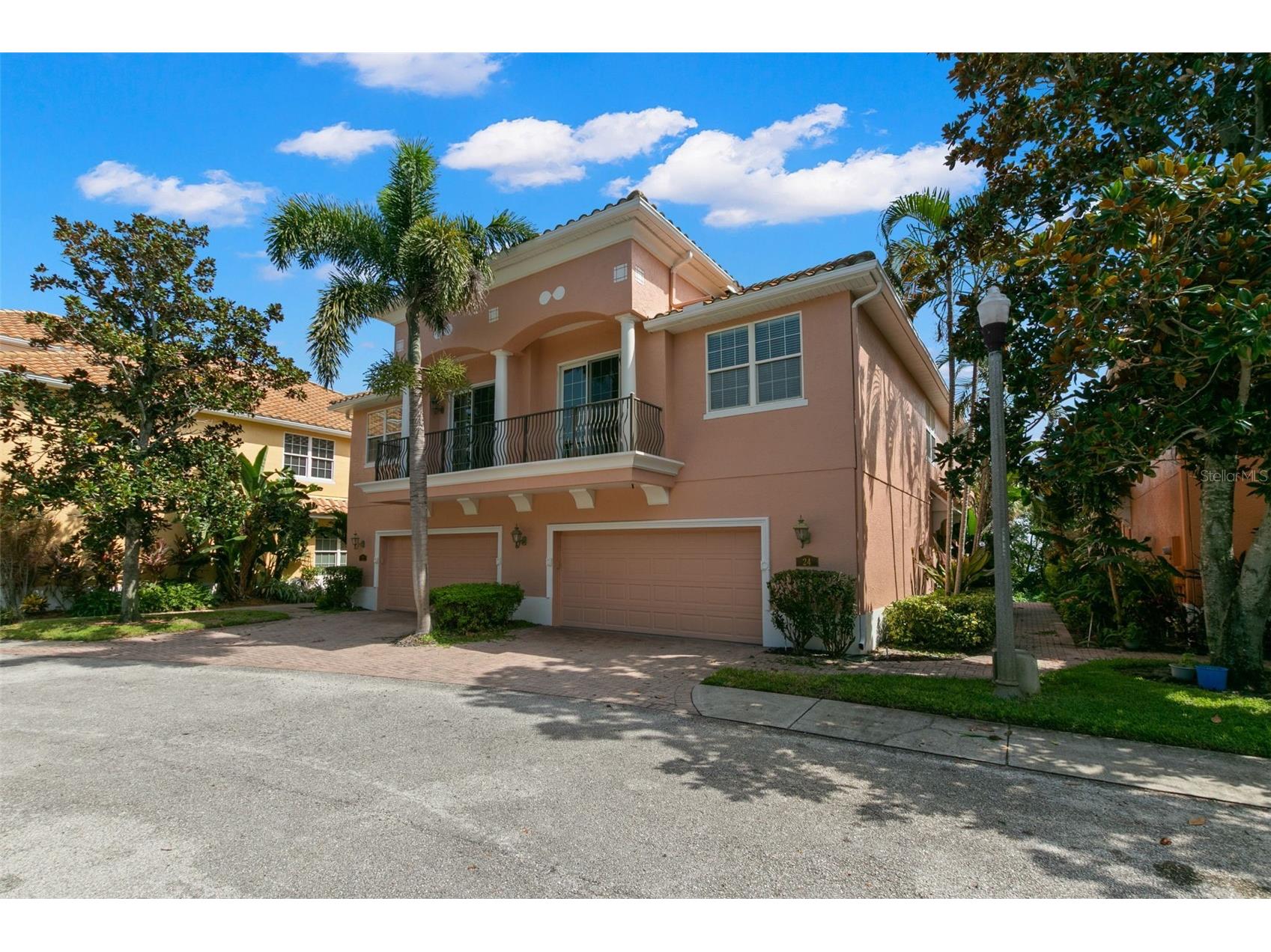 24 Mangrove Point Saint Petersburg FL 33705 - LITTLE BAYOU /TAMPA BAY TB8497564 image2