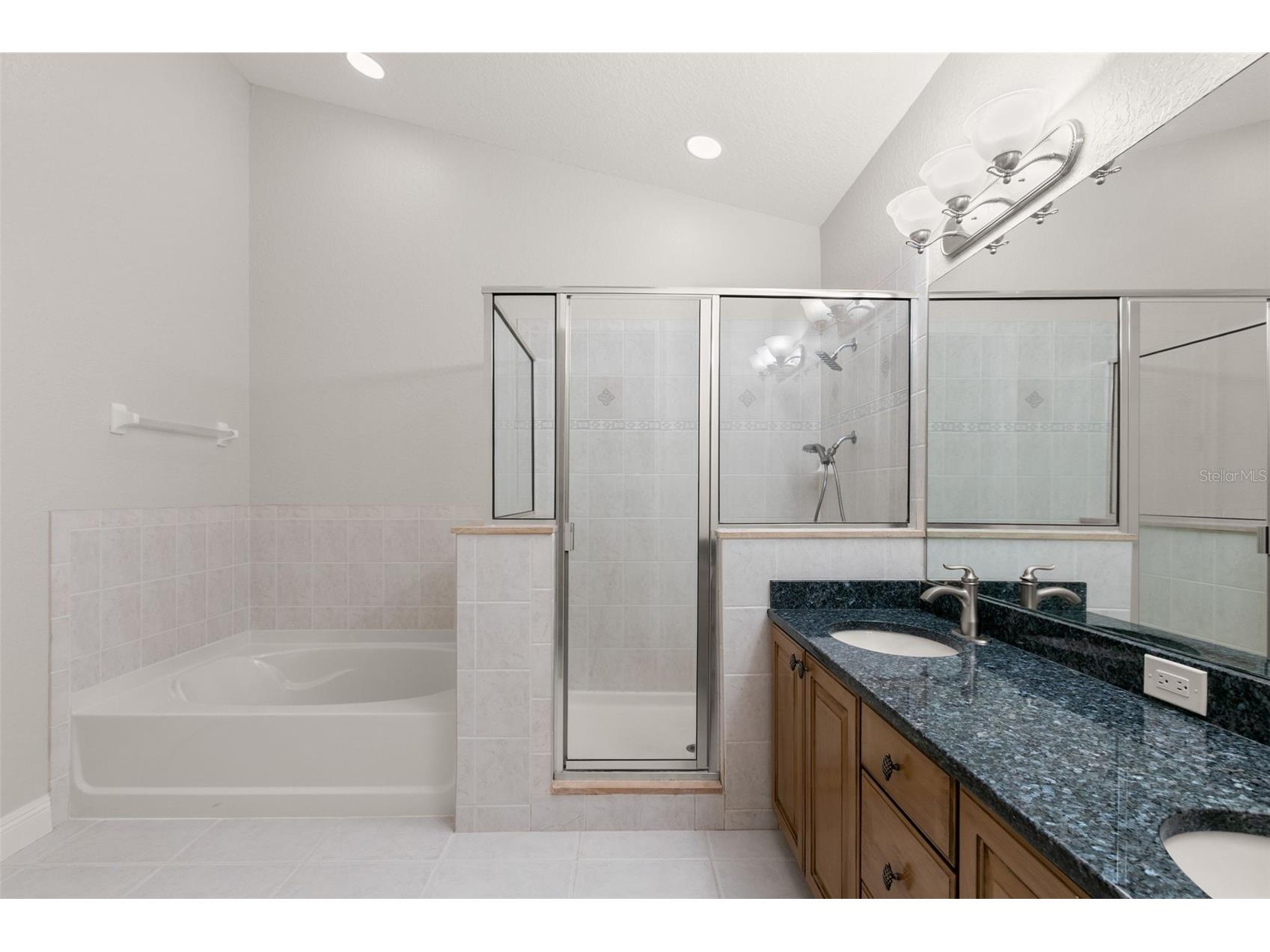 24 Mangrove Point Saint Petersburg FL 33705 - LITTLE BAYOU /TAMPA BAY TB8497564 image26