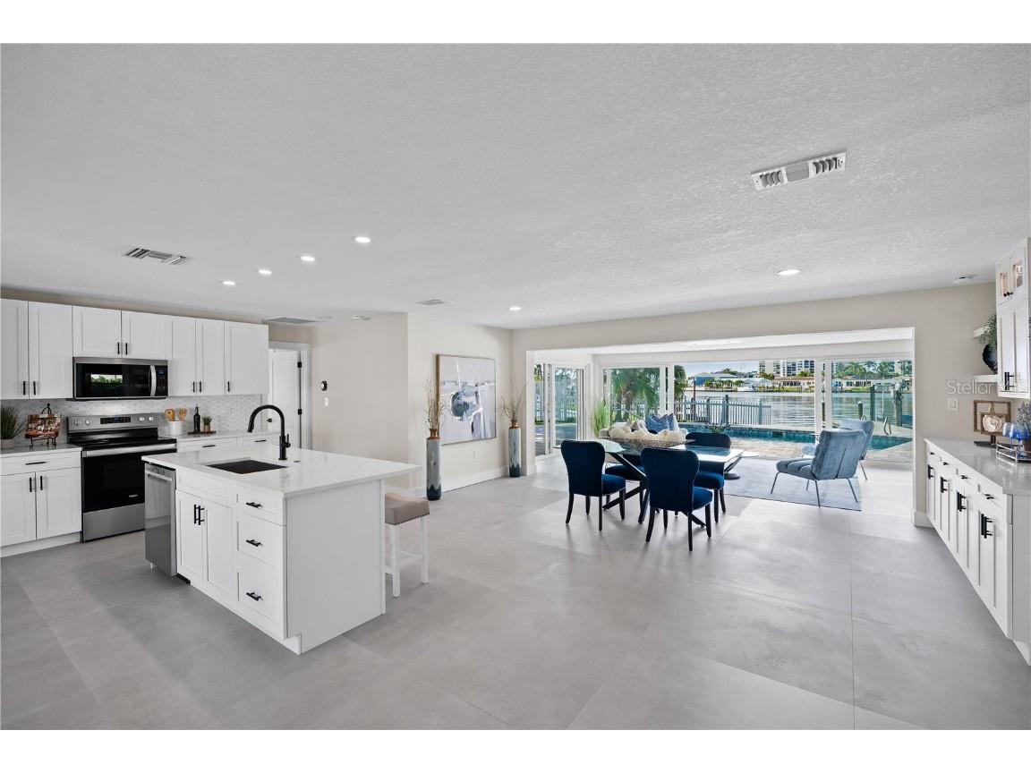 24 Marina Terrace Treasure Island FL 33706 TB8406865 image12