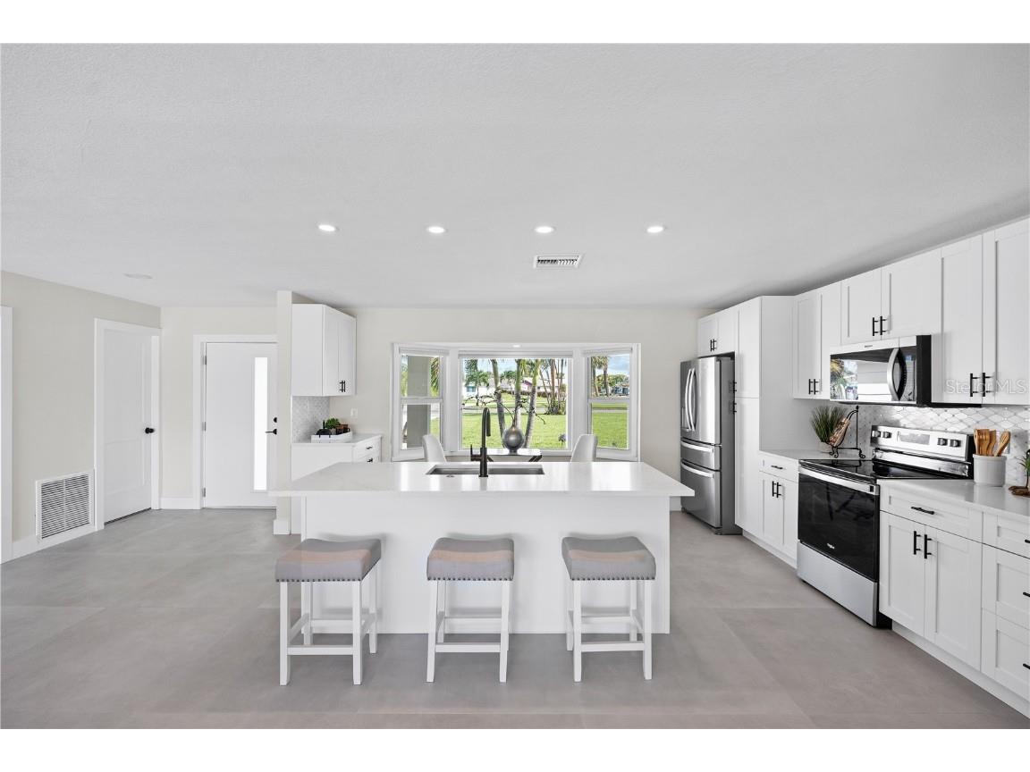 24 Marina Terrace Treasure Island FL 33706 TB8406865 image18