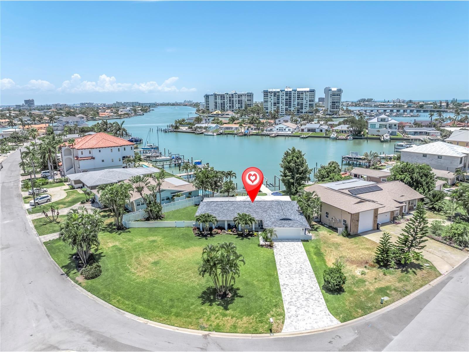 24 Marina Terrace Treasure Island FL 33706 - ICW - BOCA CIEGA TB8523500 image1