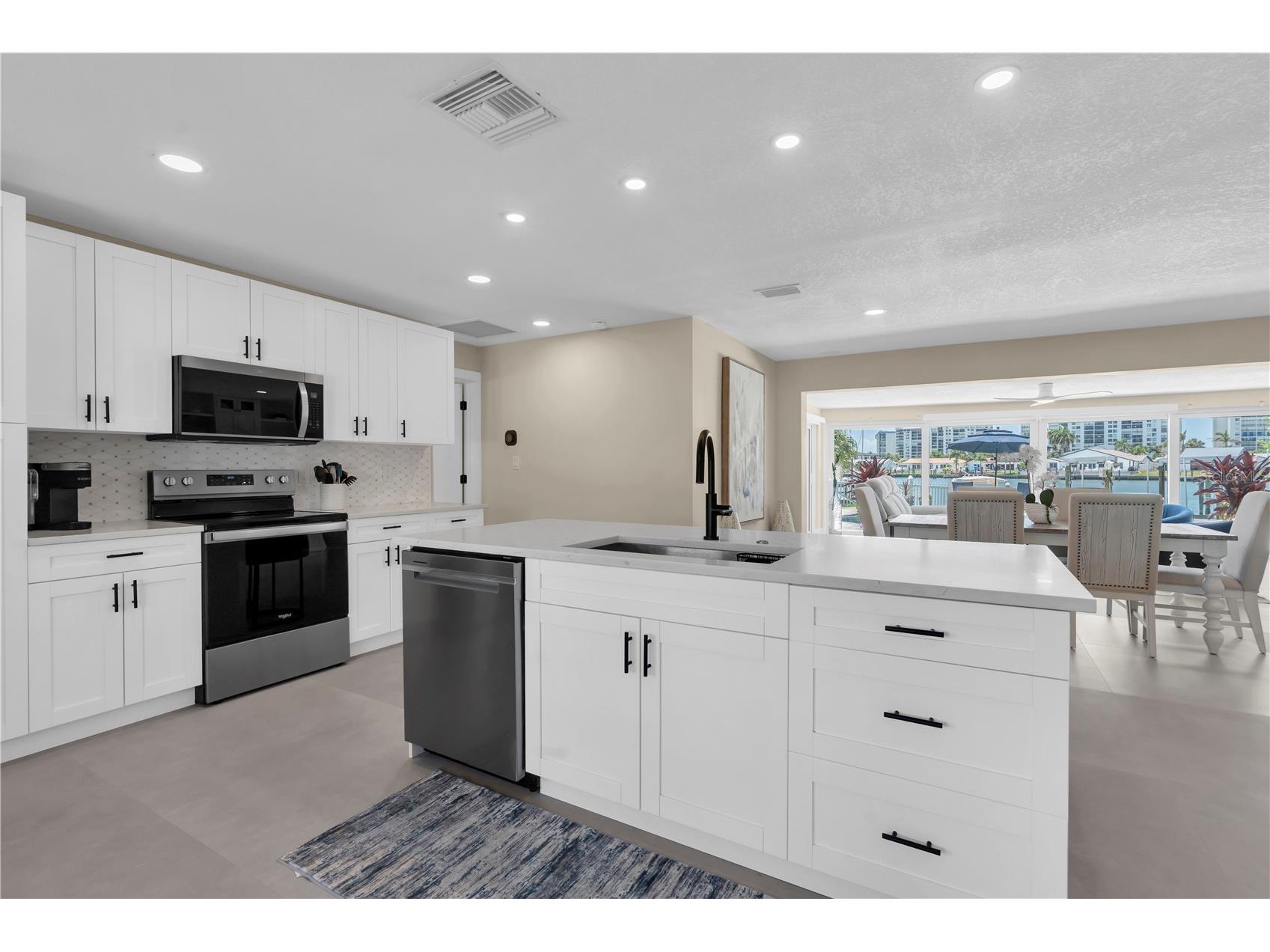 24 Marina Terrace Treasure Island FL 33706 - ICW - BOCA CIEGA TB8523500 image10