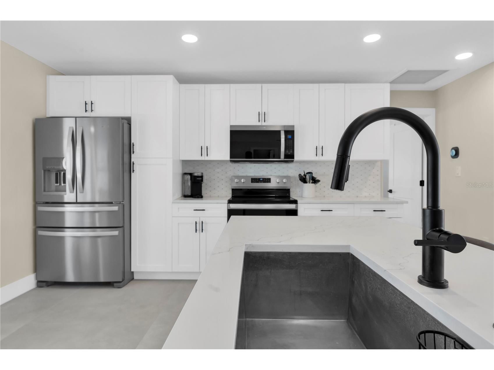 24 Marina Terrace Treasure Island FL 33706 - ICW - BOCA CIEGA TB8523500 image4