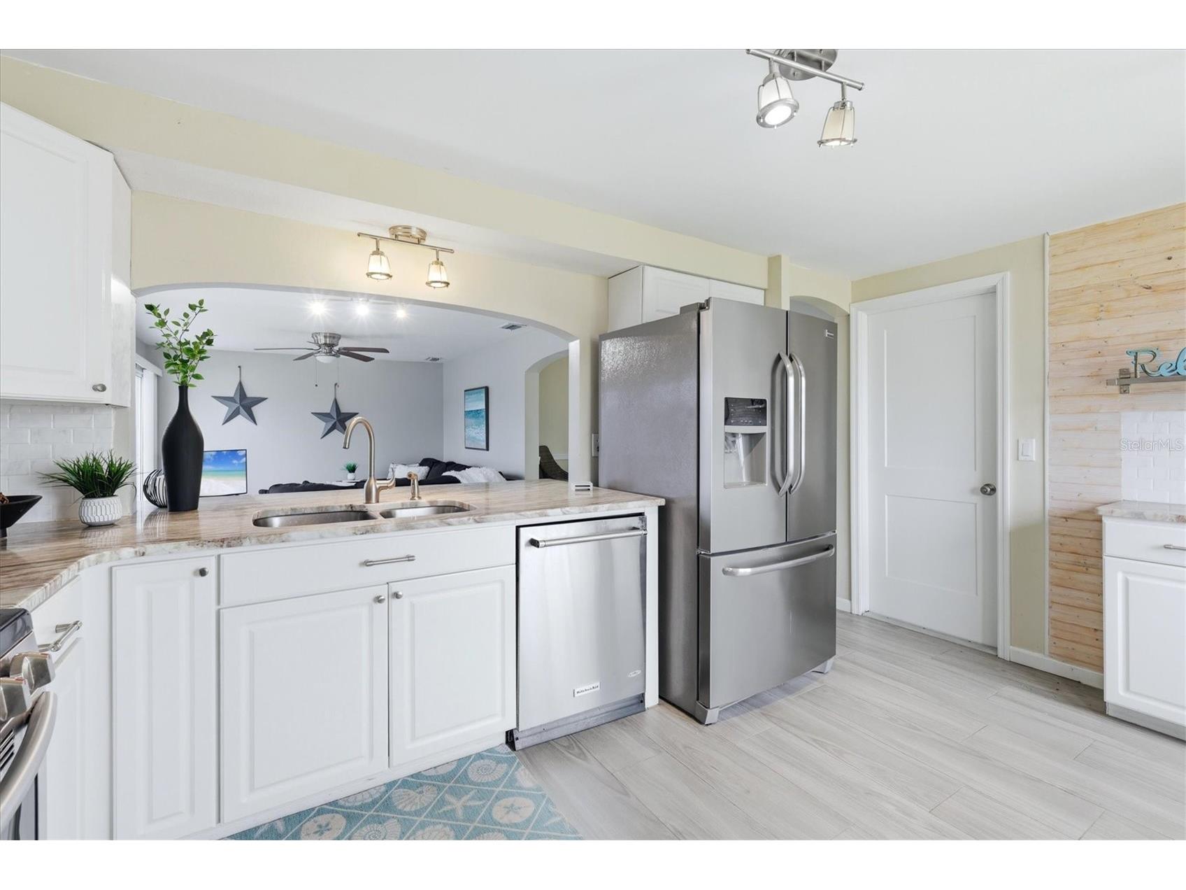 24 N Oakwood Drive N #24 Englewood FL 34223 N6144584 image19