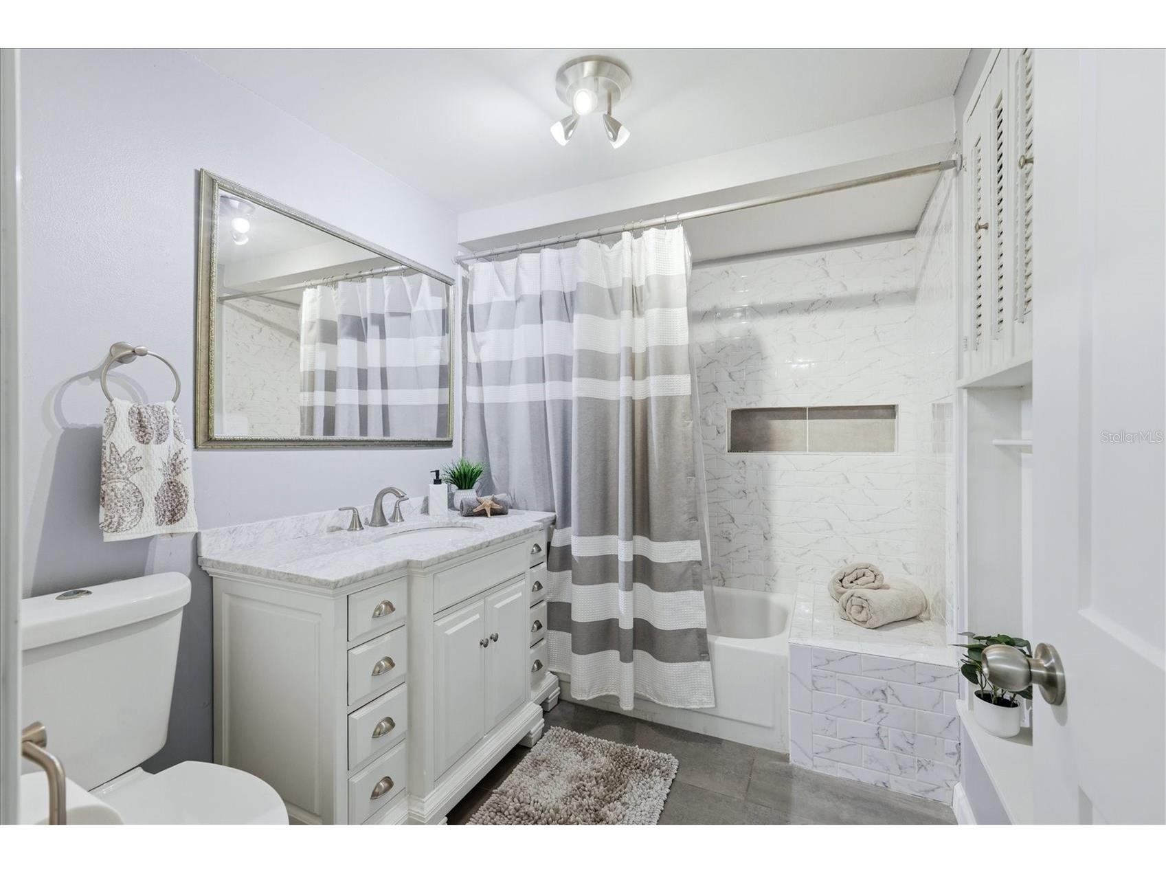 24 N Oakwood Drive N #24 Englewood FL 34223 N6144584 image26