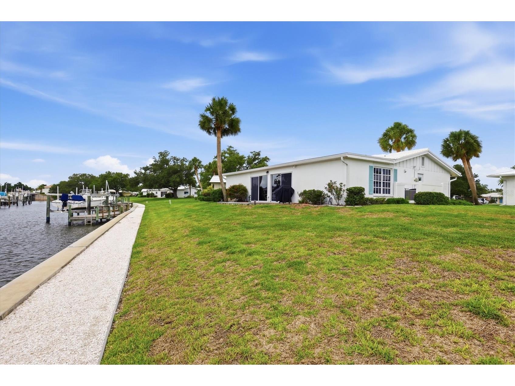 24 N Oakwood Drive N #24 Englewood FL 34223 N6144584 image32