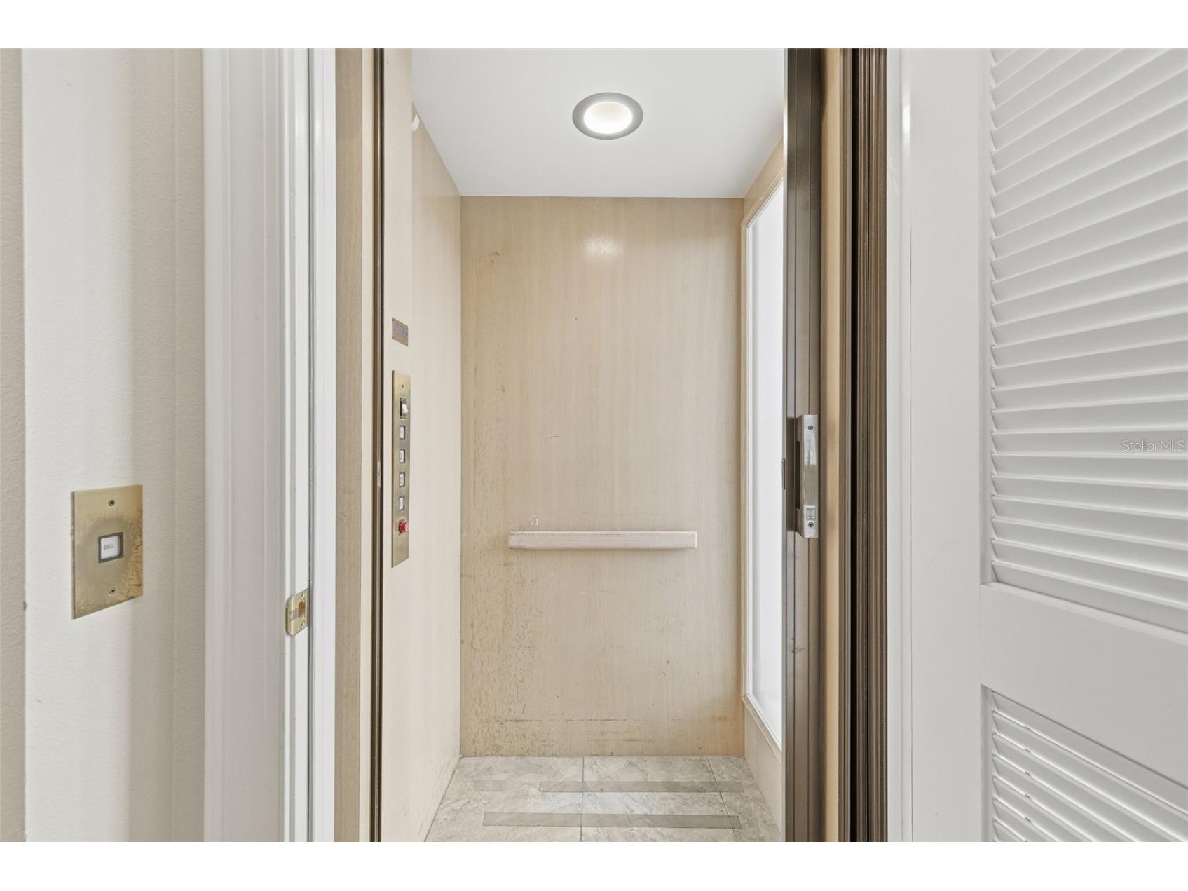 24 N Pine Circle Belleair FL 33756 - CLEARWATER HORBOR TB8507581 image12