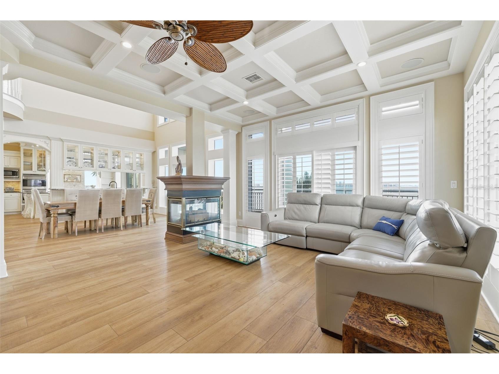 24 N Pine Circle Belleair FL 33756 - CLEARWATER HORBOR TB8507581 image21