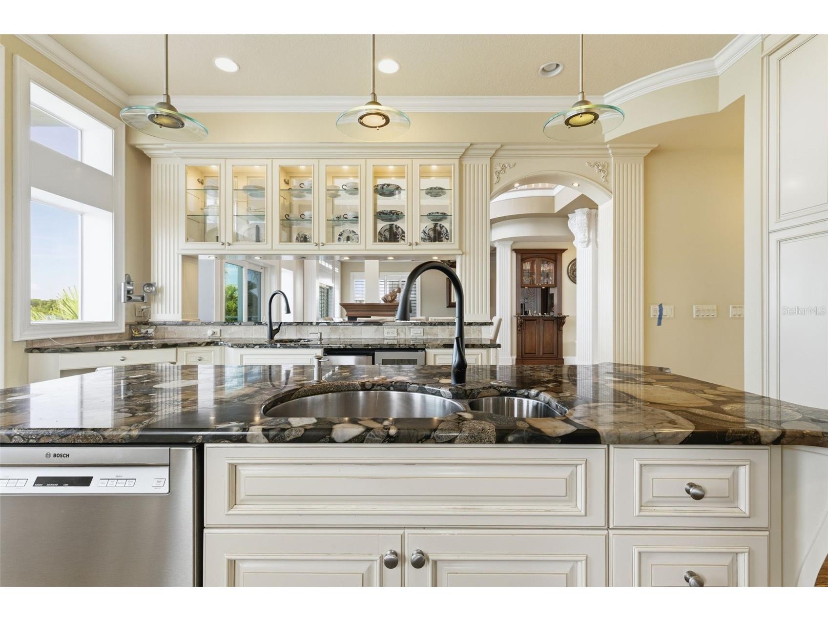24 N Pine Circle Belleair FL 33756 - CLEARWATER HORBOR TB8507581 image26