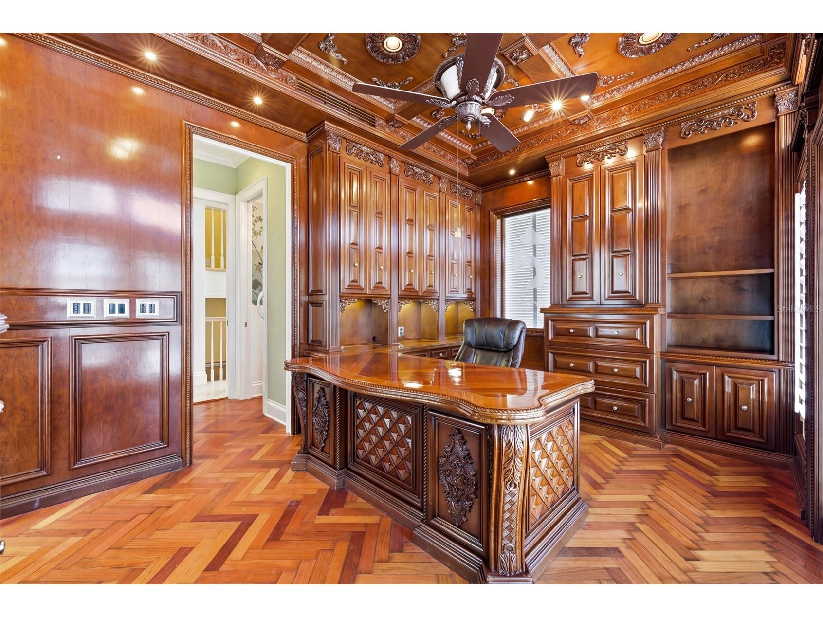 24 N Pine Circle Belleair FL 33756 - CLEARWATER HORBOR TB8507581 image35
