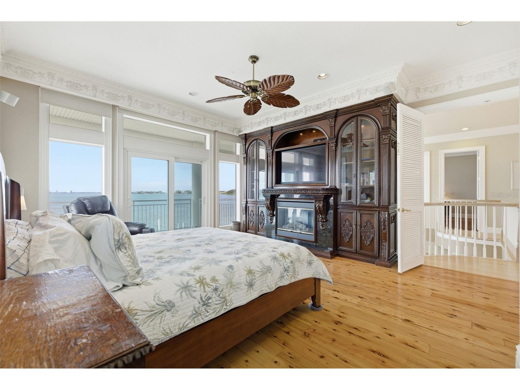 24 N Pine Circle Belleair FL 33756 - CLEARWATER HORBOR TB8507581 image43