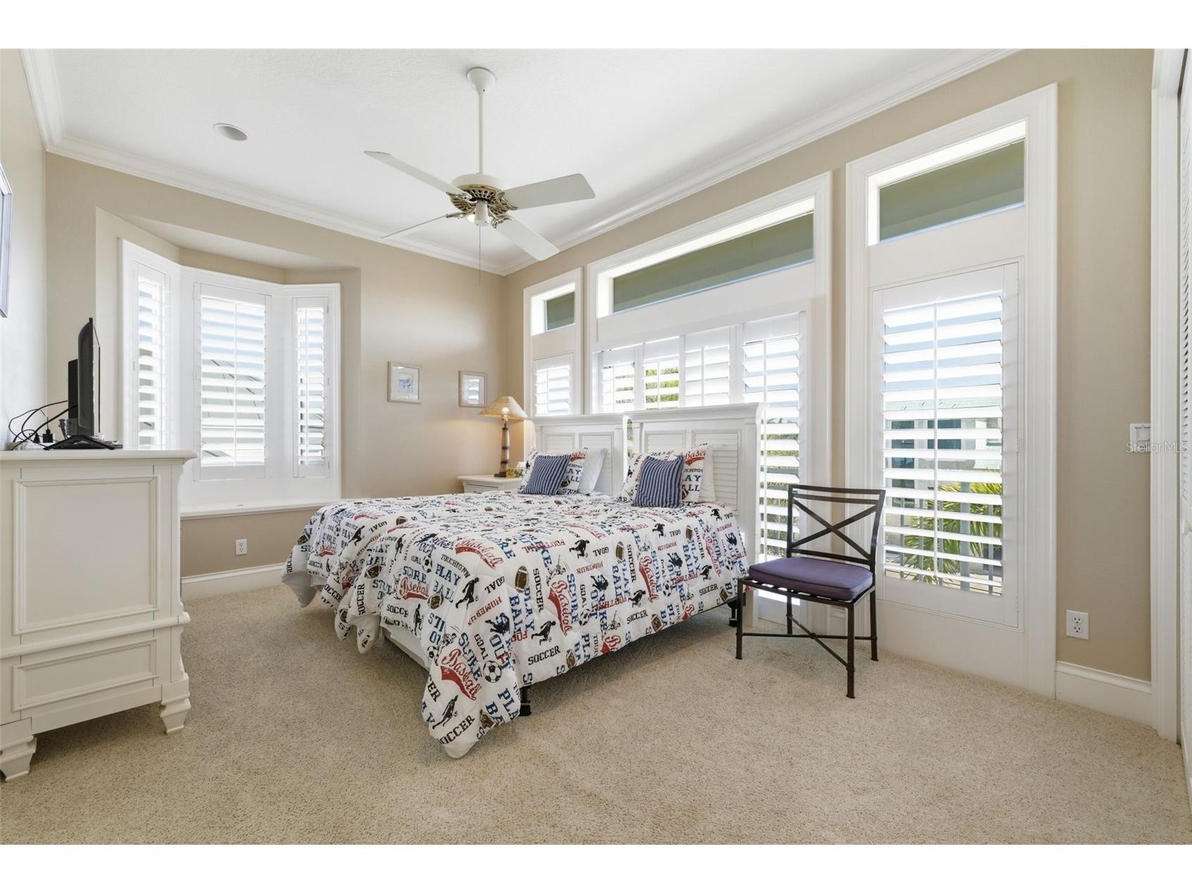 24 N Pine Circle Belleair FL 33756 - CLEARWATER HORBOR TB8507581 image56