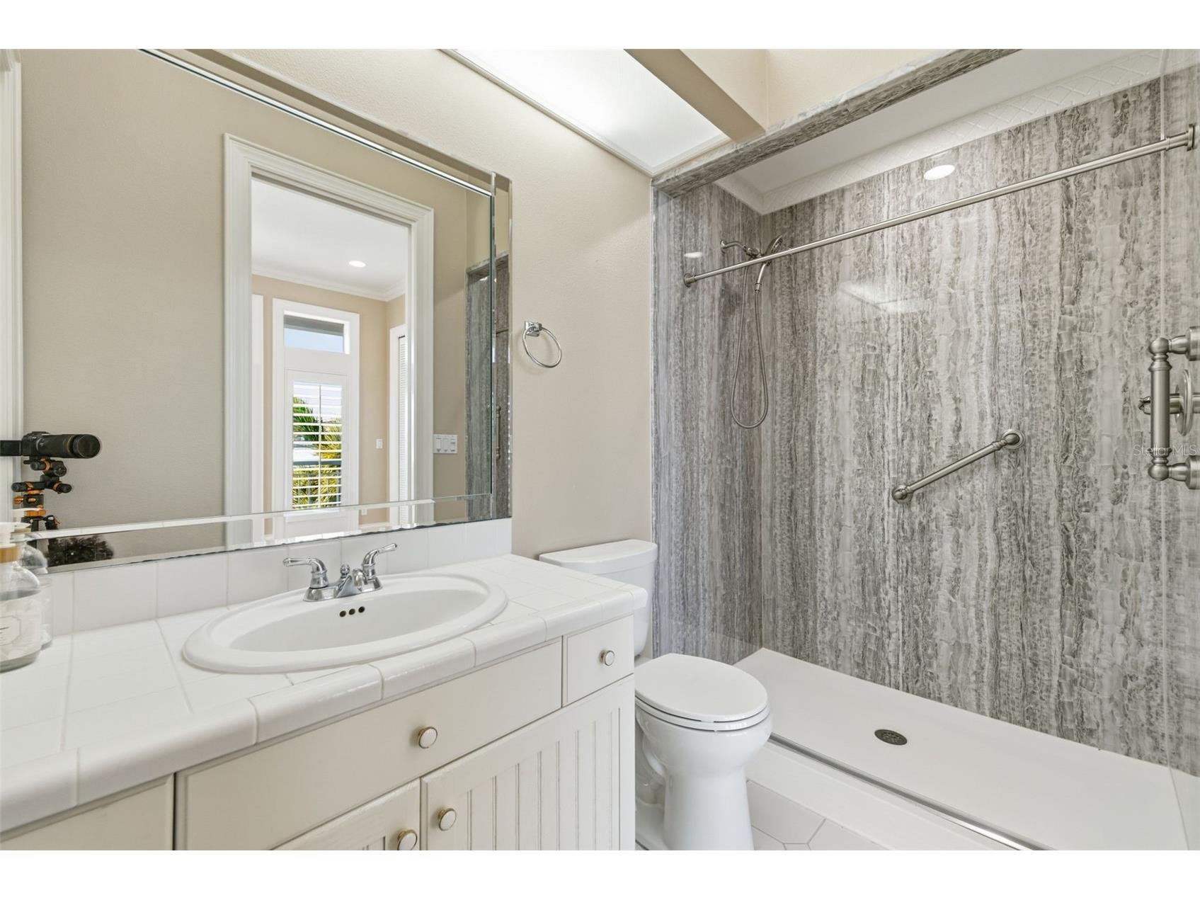 24 N Pine Circle Belleair FL 33756 - CLEARWATER HORBOR TB8507581 image60