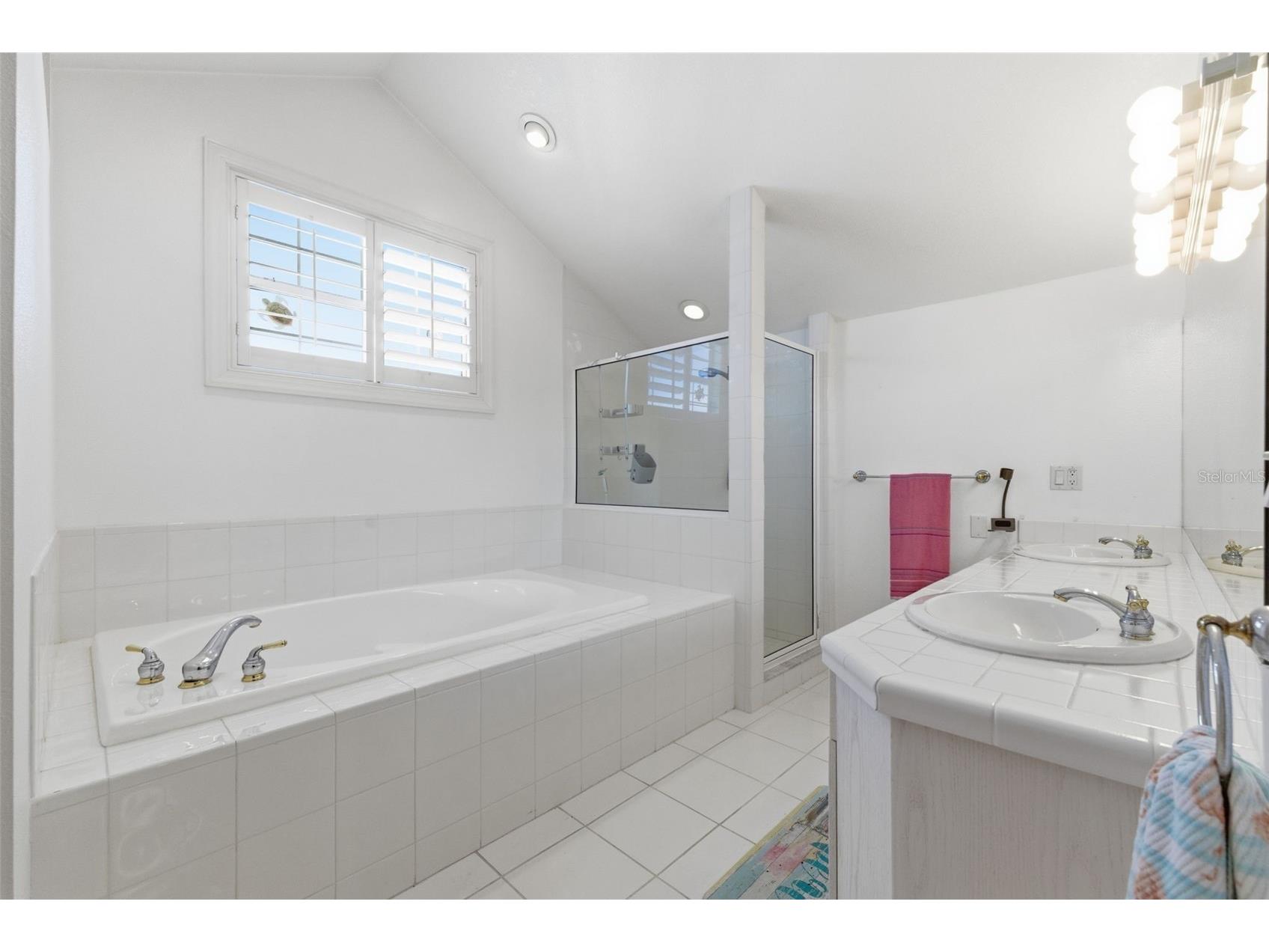 24 N Pine Circle Belleair FL 33756 - CLEARWATER HORBOR TB8507581 image69