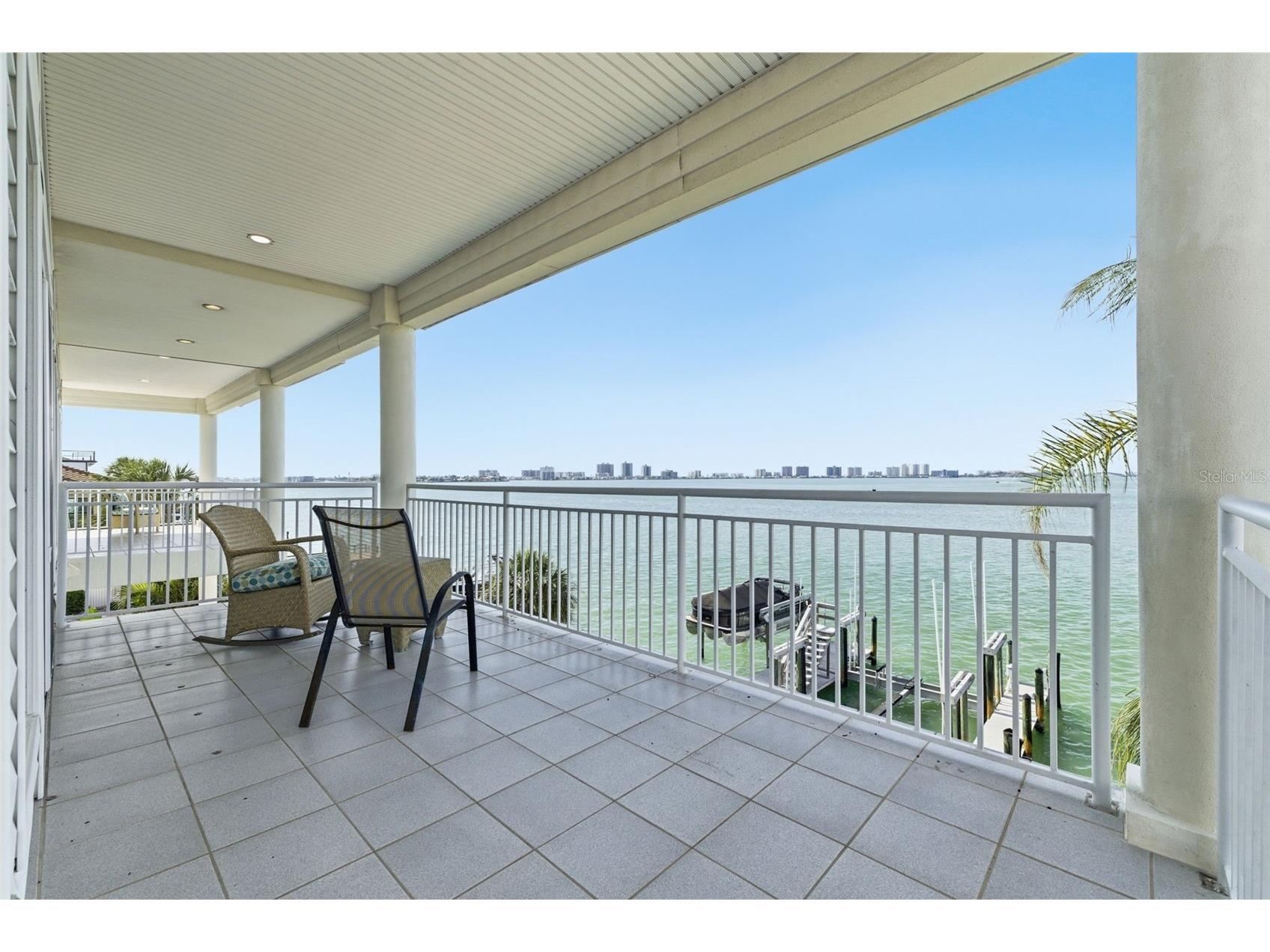 24 N Pine Circle Belleair FL 33756 - CLEARWATER HORBOR TB8507581 image91