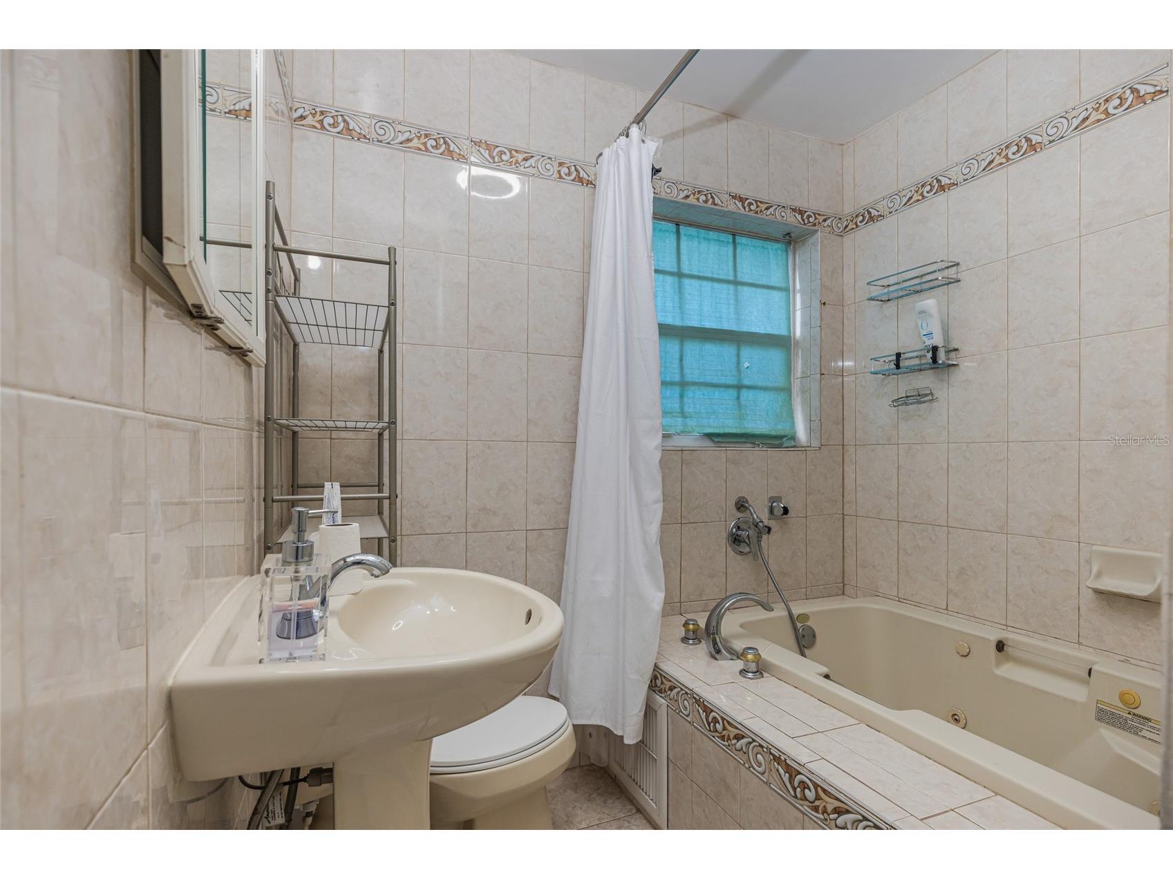 24 NW 42nd Terrace Plantation FL 33317 O6414861 image13