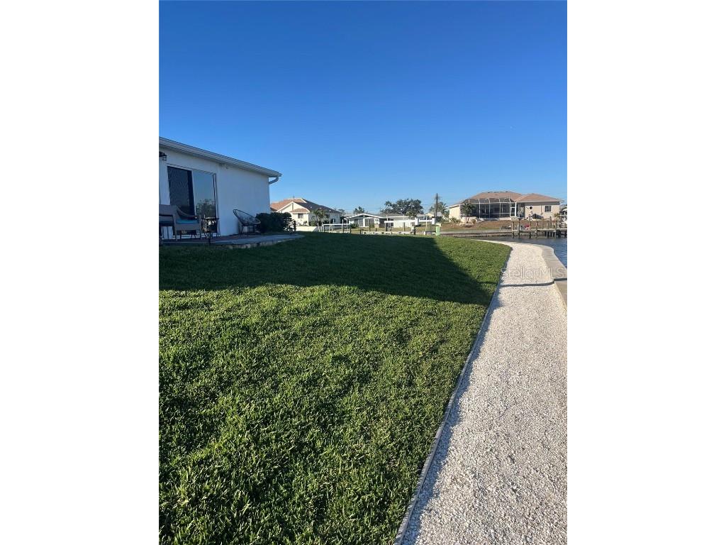 24 Oakwood Drive N #24 Englewood FL 34223 O6341594 image10