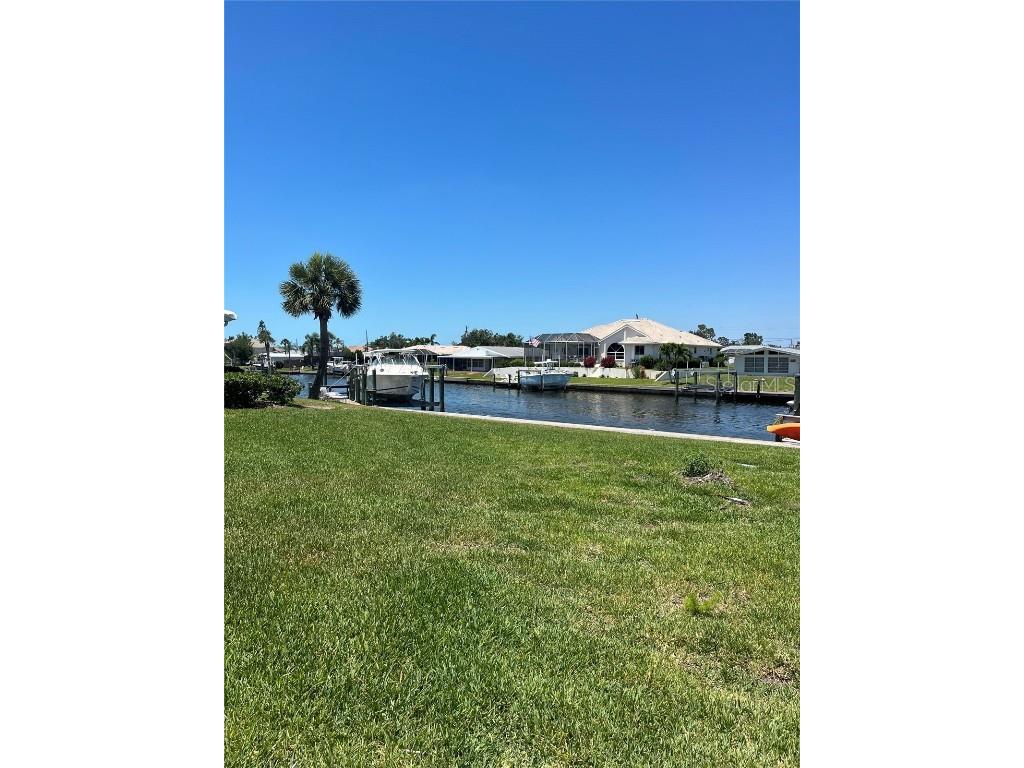 24 Oakwood Drive N #24 Englewood FL 34223 O6341594 image12