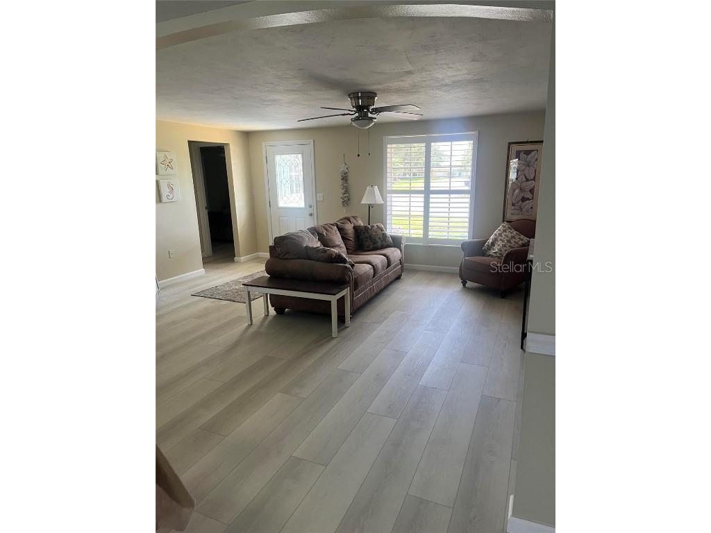 24 Oakwood Drive N #24 Englewood FL 34223 O6341594 image8