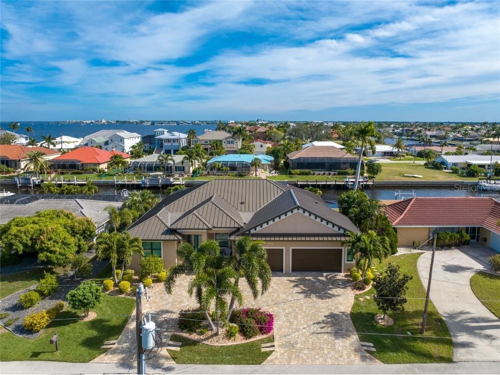 24 Ocean Drive Punta Gorda FL 33950 C7485330 image1