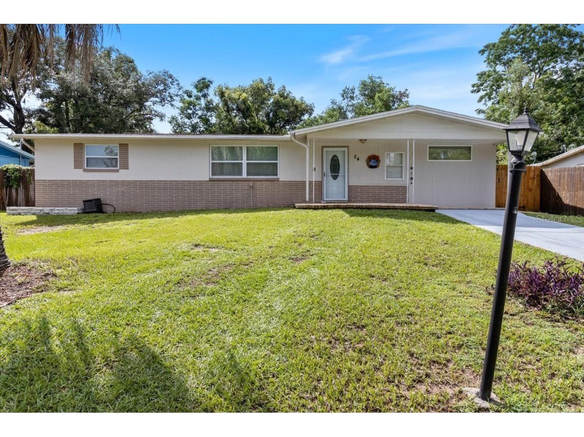 24 S Osceola Street Beverly Hills FL 34465 OM682365 image1