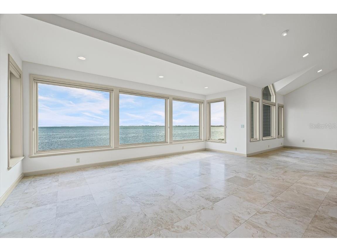 24 Tidy Island Boulevard Bradenton FL 34210 - SARASOTA BAY A4667678 image4