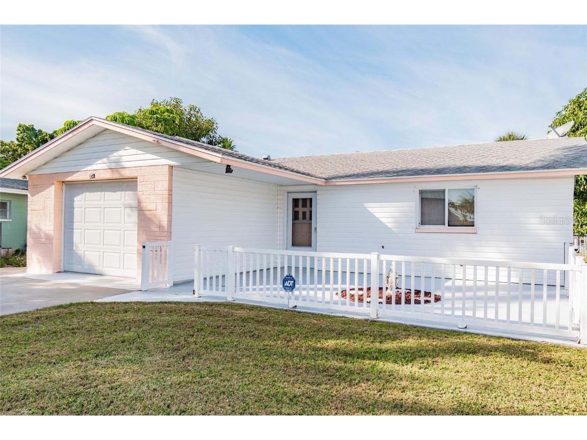 240 176th Avenue E Redington Shores FL 33708 U8145570 image1