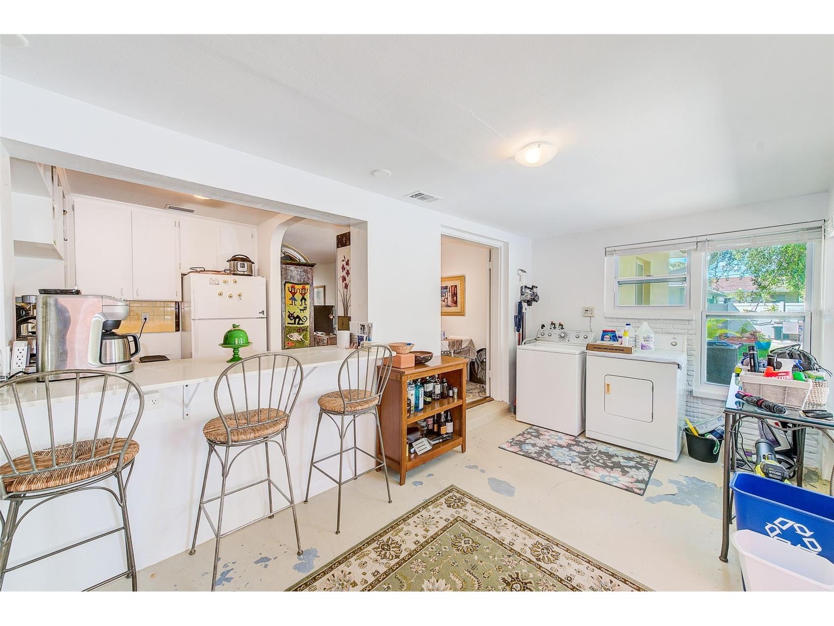 240-242 Mateo Way NE Saint Petersburg FL 33704 TB8471050 image12