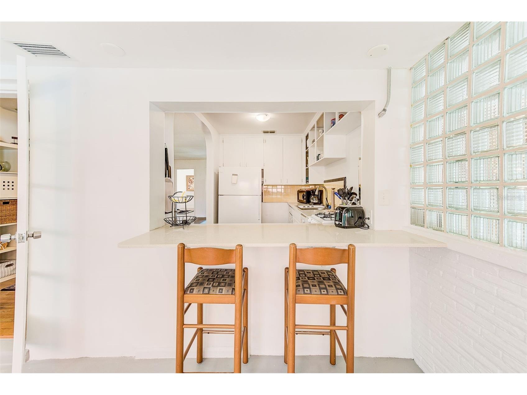 240-242 Mateo Way NE Saint Petersburg FL 33704 TB8471050 image31