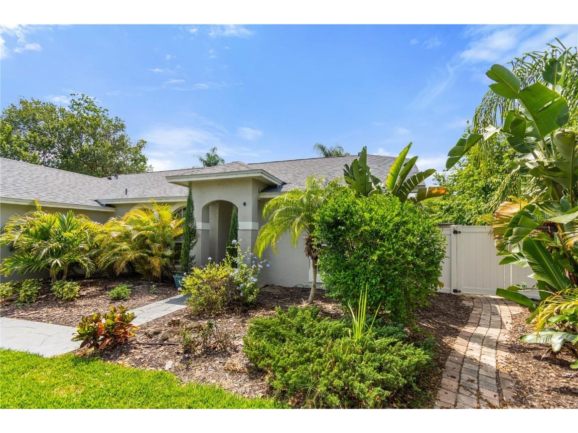 240 Citruswood Court Davenport FL 33837 G5081510 image1