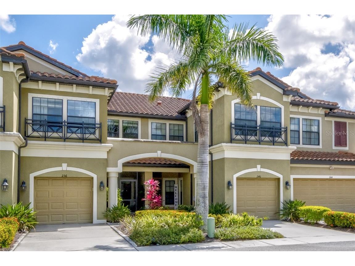 240 Crew Court Sarasota FL 34243 A4565883 image1