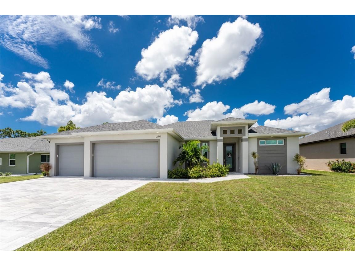 240 Fairway Road Rotonda West FL 33947 D6137883 image1