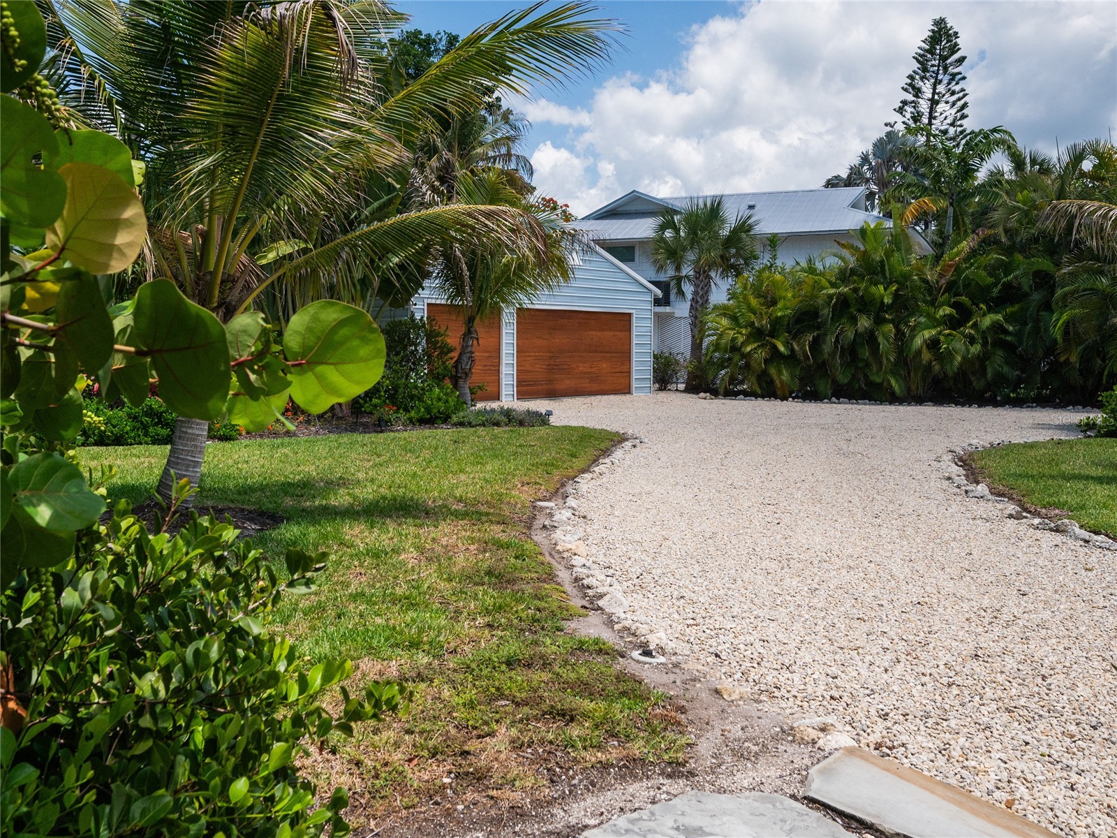240 Gladiolus Street Anna Maria FL 34216 A4694634 image4