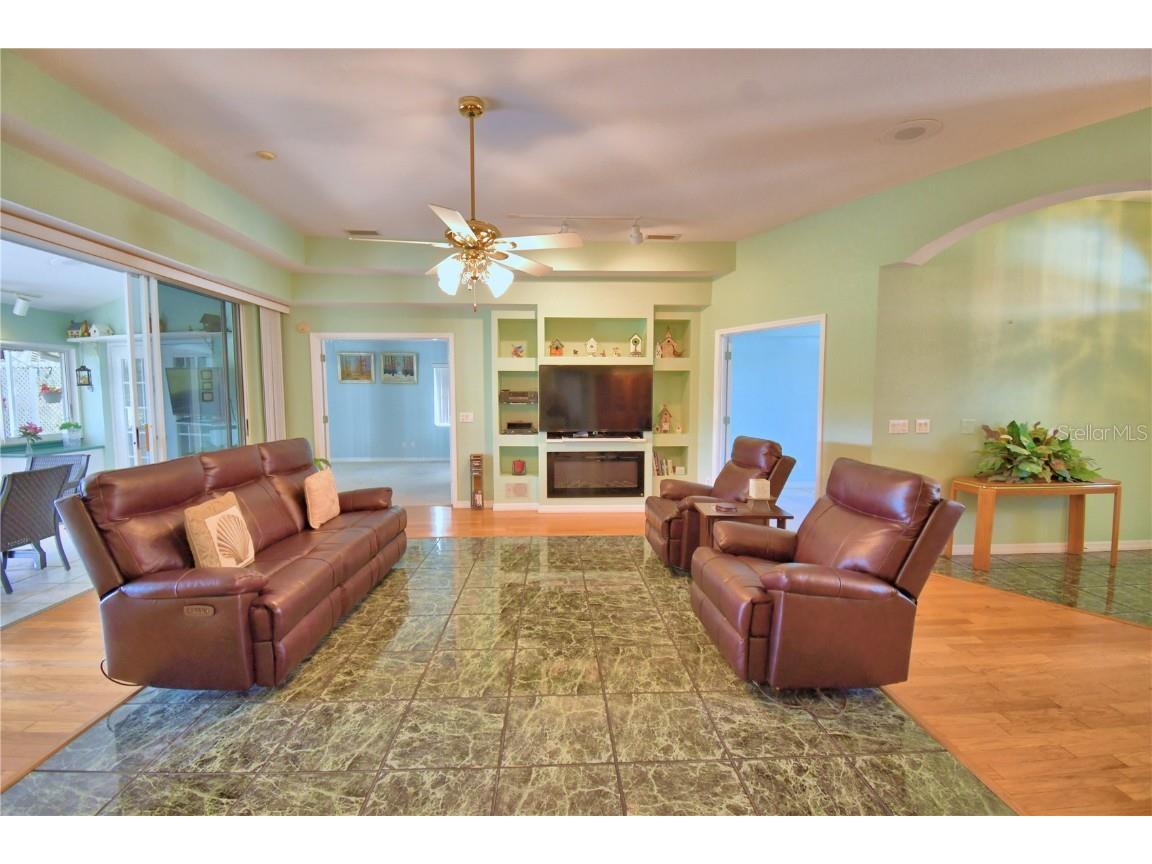 240 Golf Aire Boulevard Winter Haven FL 33884 P4936962 image13